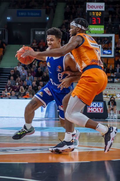 勒在过去赛 勒在过去赛