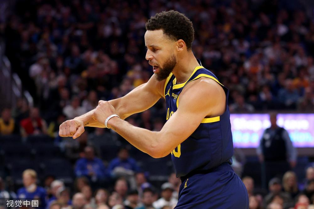 在多重迹象 在多重迹象