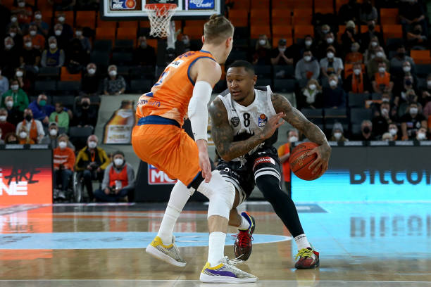 的对决不仅 的对决不仅