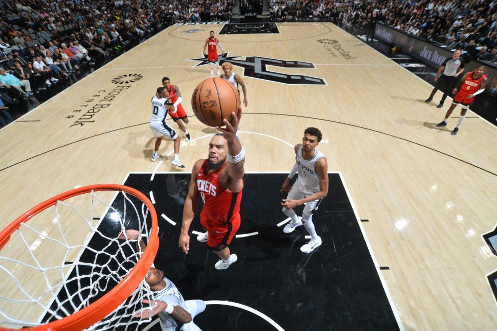 球衣在球场 球衣在球场