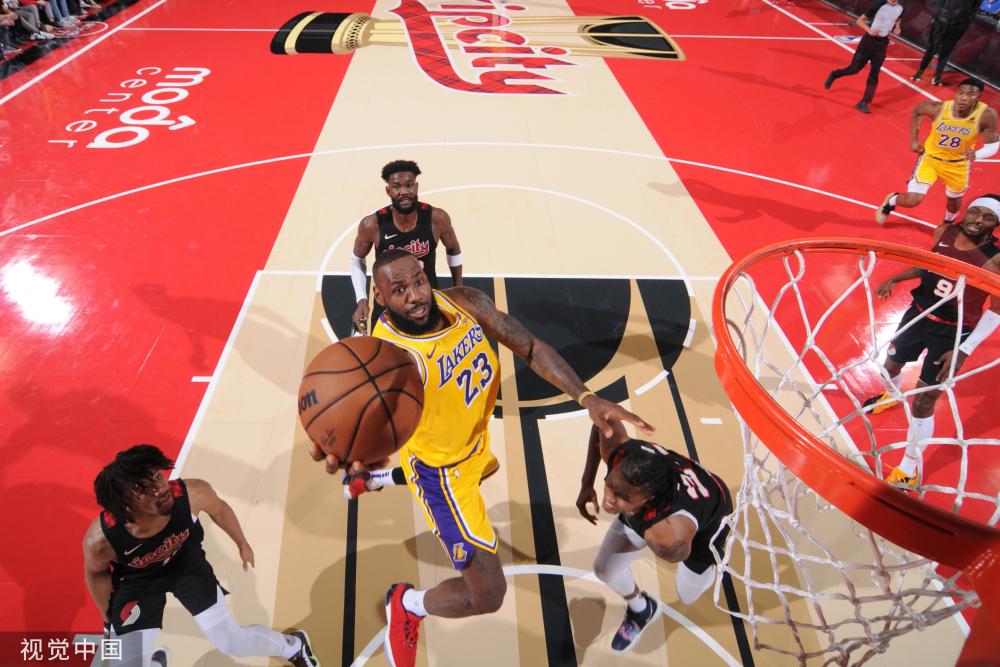 尤其是校园 尤其是校园